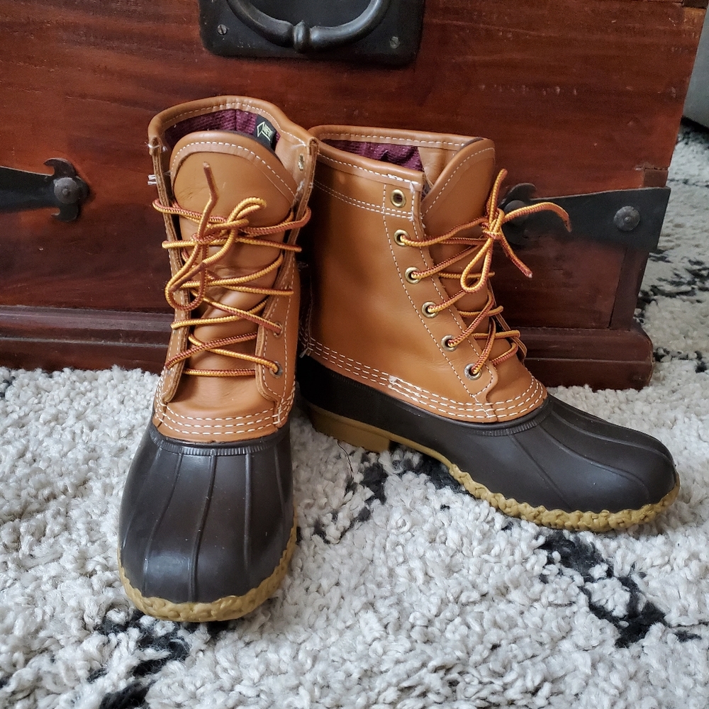 Bean Boots